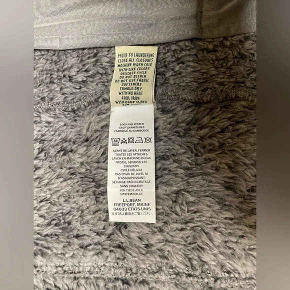 LL Bean Grey Fleece Vest - Picture 7 of 7